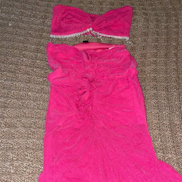 Medium two-piece skirl and tube top set - Picture 1 of 3